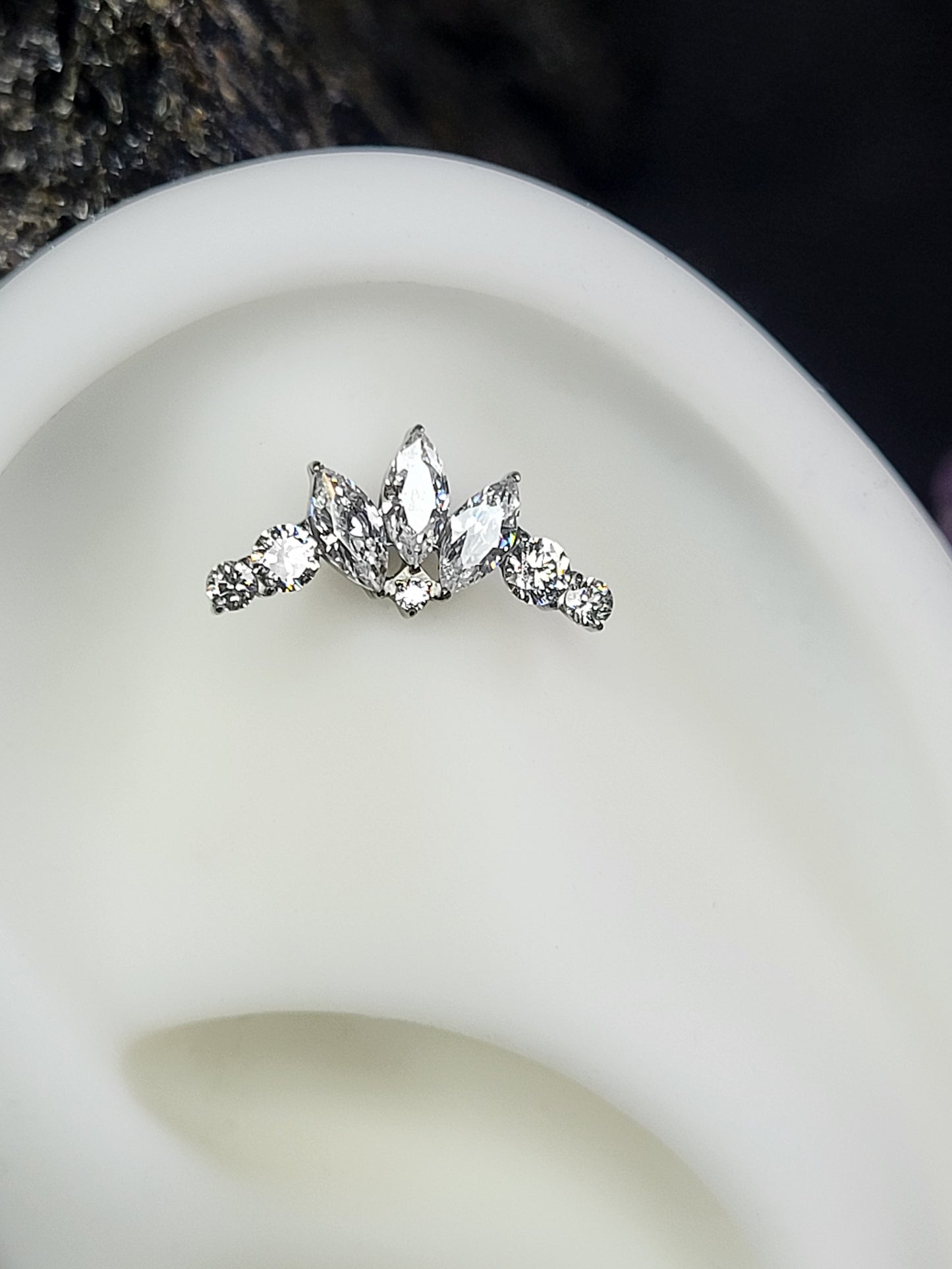 Cluster - marquise & round prong CZ