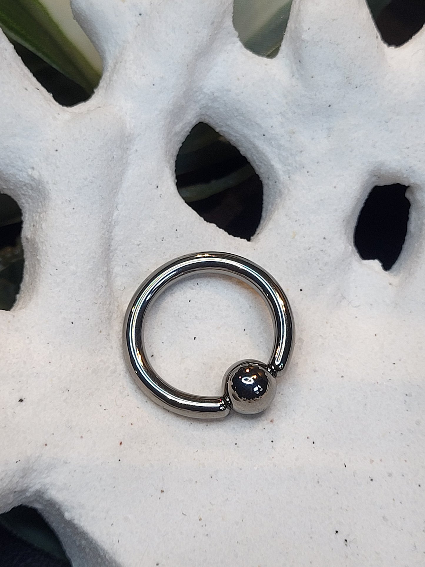 Hringur m/ kúlufestingu (Ball Closure Ring) - ýmsar stærðir