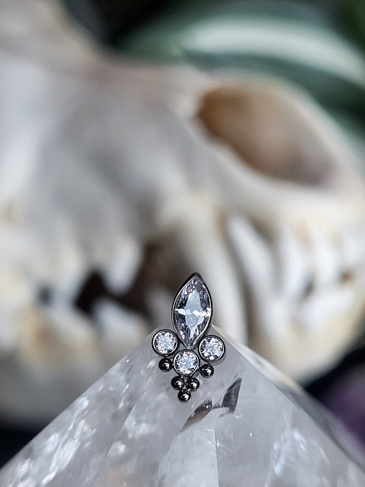 Marquise & 3x round CZ